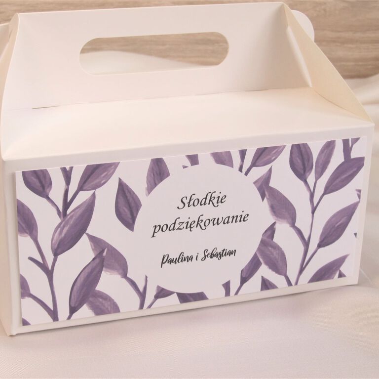 Pudełko na ciasto weselne z fioletowymi liśćmi (1)